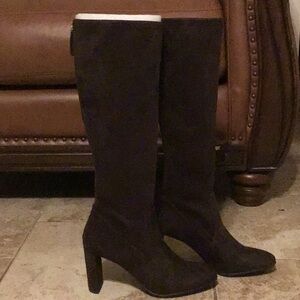 Chic Nine West Brown Suede Boots